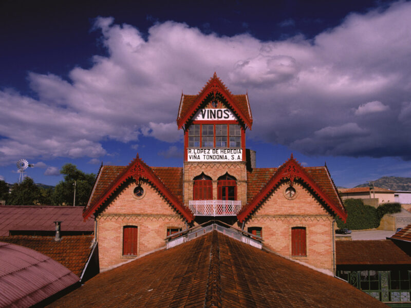 000034-Archivo Bodegas López de Heredia Viña Tondonia-Txori-Toki-Foto Jesús R. Rocandio